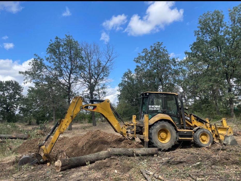 Inchiriem buldoexcavator