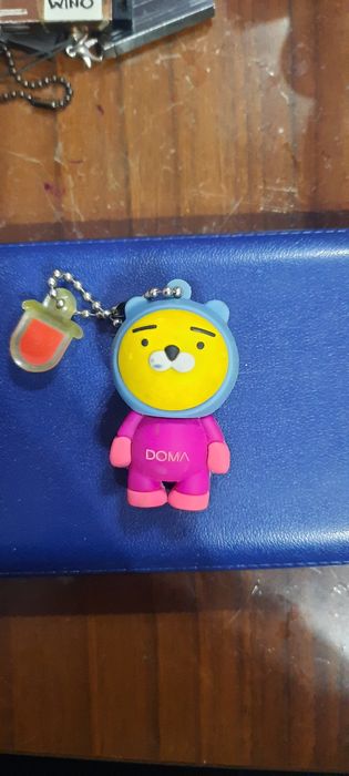 Флешка  гигабайт