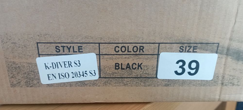 Работни обувки 39-ти номер