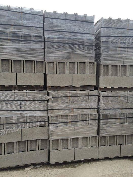 Boltari din beton de 20 cm latime, pret pe m3