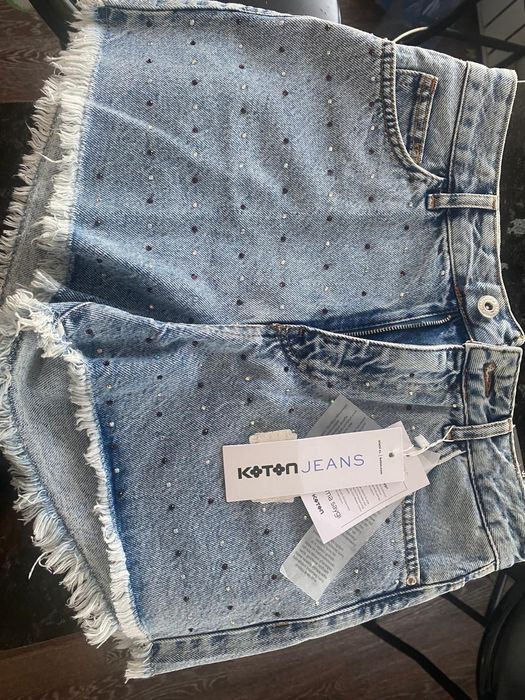 Шорты женские новые красивые
