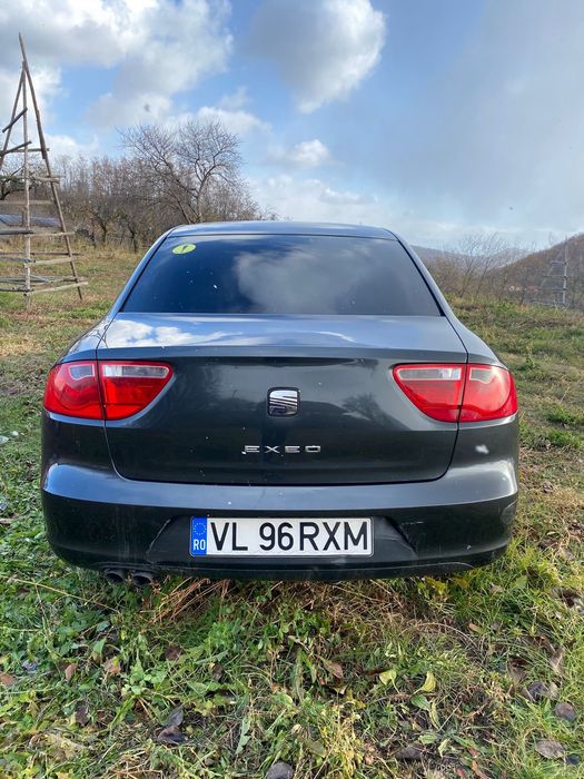 Vand sau schimb Seat Exeo Avariat