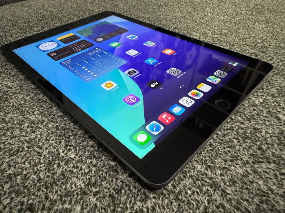  Apple / iPad 8 32 Gb / WiFi / Space Gray