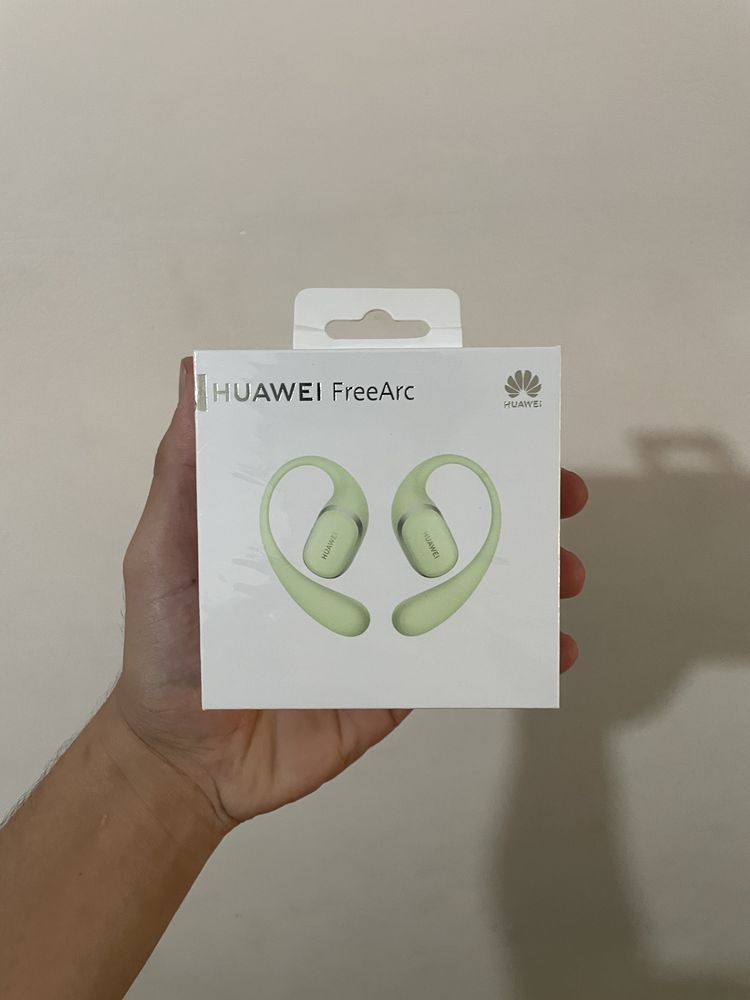 HUWAEI FreeArc Original Model.