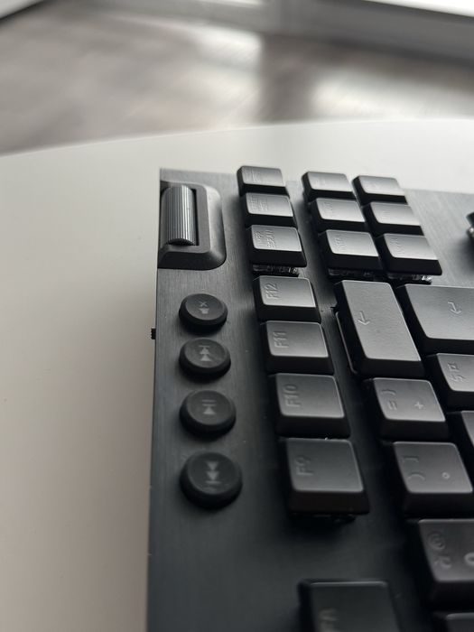 Logitech G915 TKL