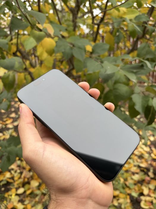 Vand iPhone 15 PRO MAX impecabil 1 TB memorie