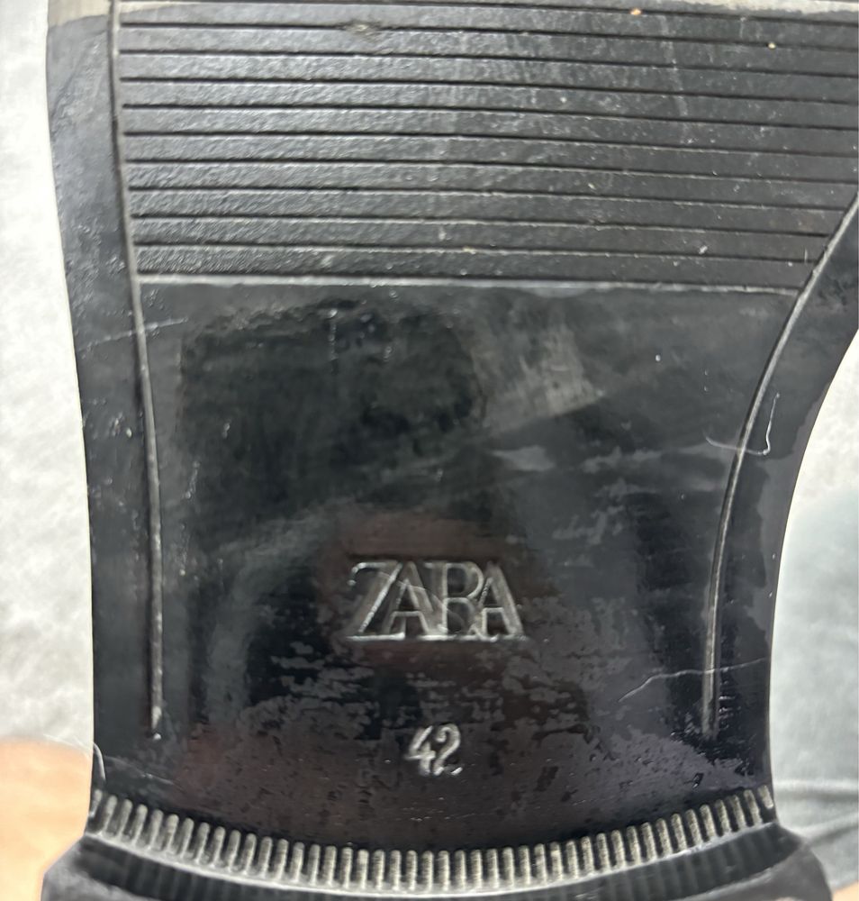 Туфли ZARA, отличного качества для осени и Зимы