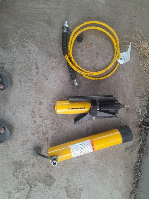 Гидравлический комплект Enerpac