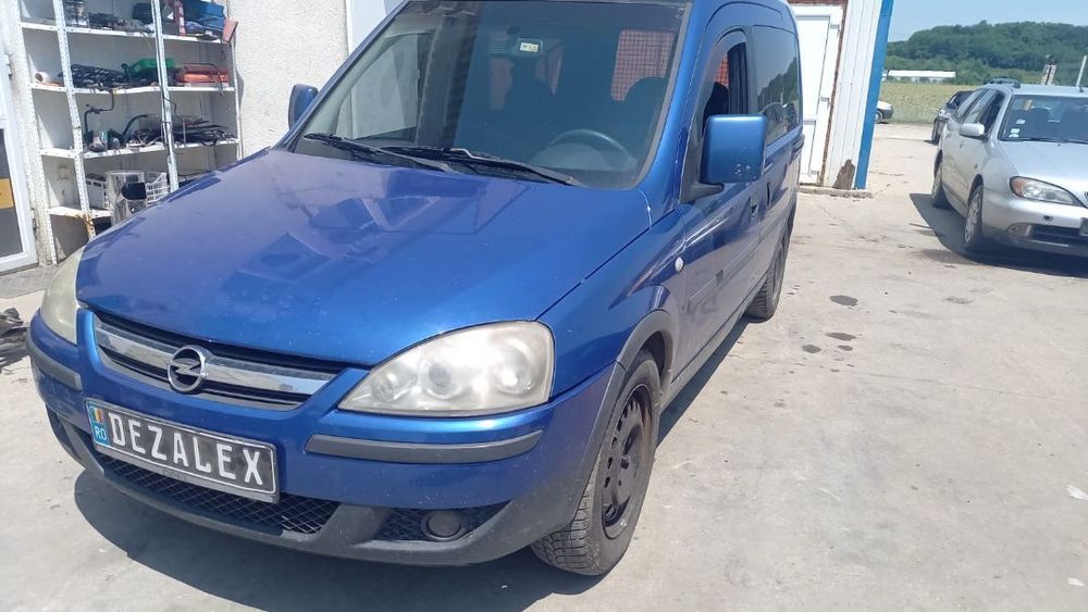 Dezmembrari Opel Combo C 2006 5 LOCURI 1.7 CDTI