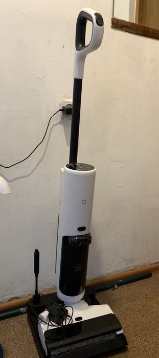 Моющий пылесос в отличном состоянии