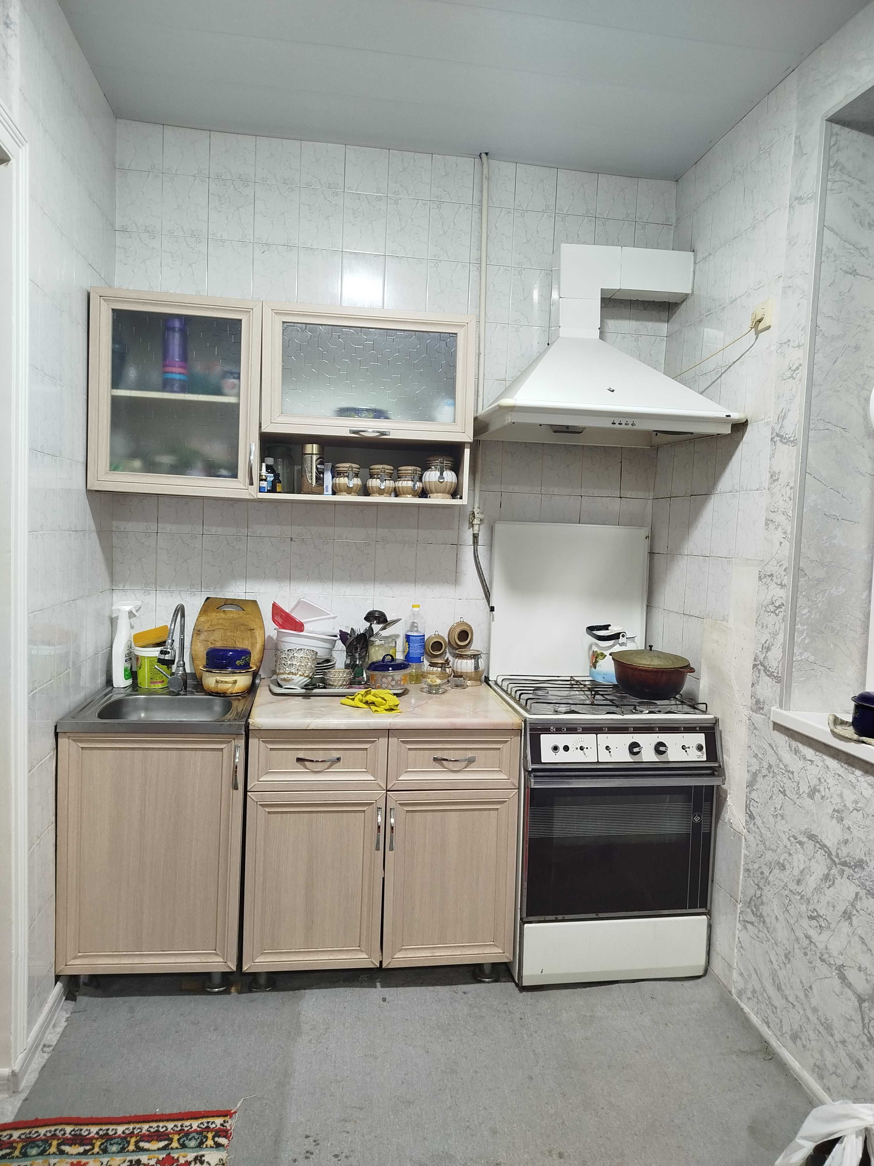 Продам Юнусабад-19 3/1/5 Срочна