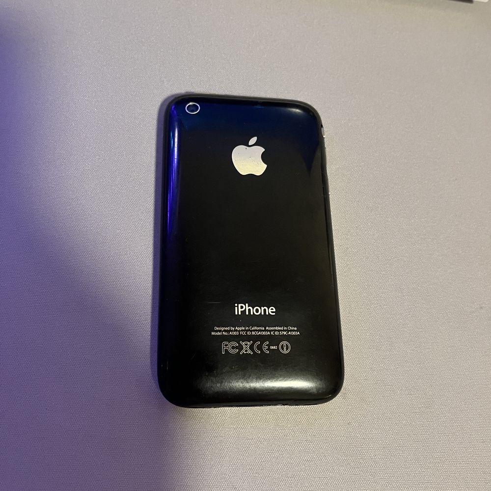 iPhone 3GS | 16 GB | Отключен