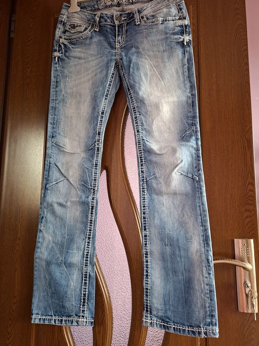 Vând Blugi Damă Denim Mărimea 30/32