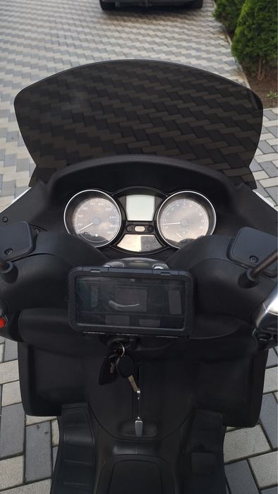 piaggio mp3 400 ie LT (CAT B)