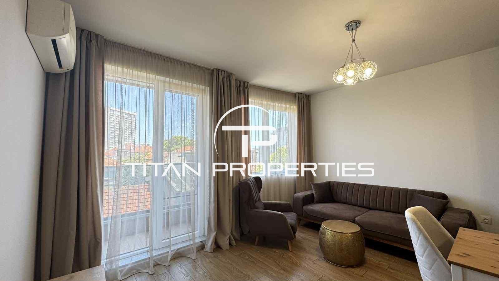Тристаен апартамент, под наем, Център