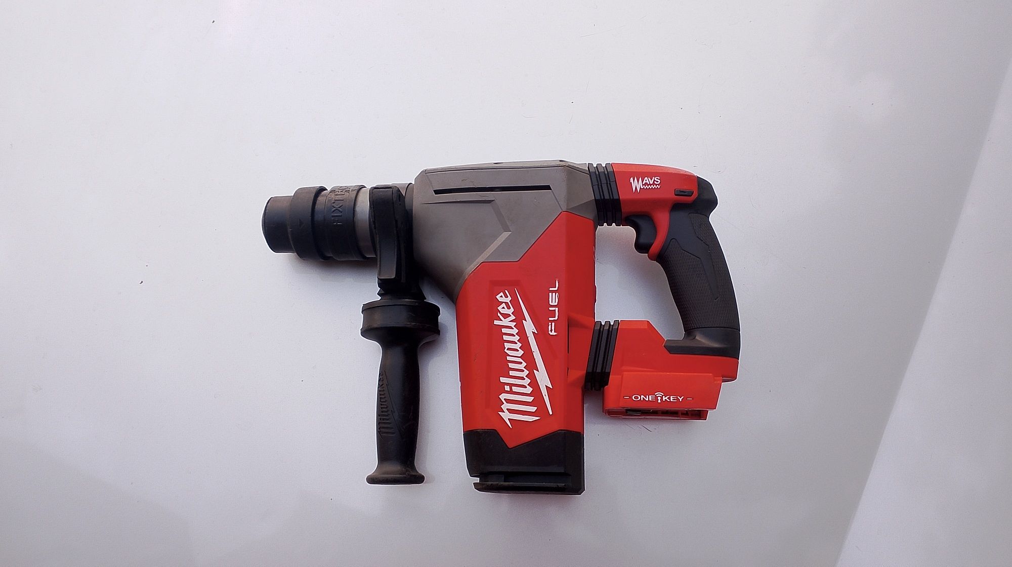 Milwaukee m18onefhpx  акумулаторен перфоратор sds-plus 5 j solo
-21