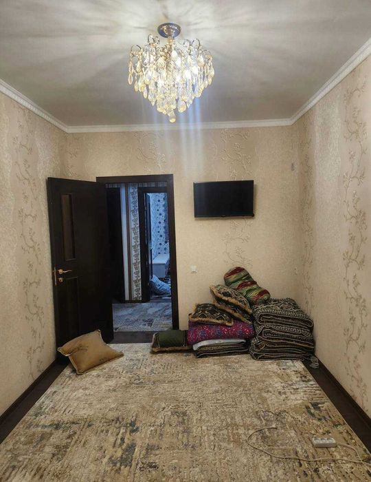 сдаётся 2 комнатная квартира на 3 этаж в 7 микрорайоне