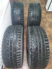 Vând set anvelope iarna Pirelli Sottozero 235/55 R17