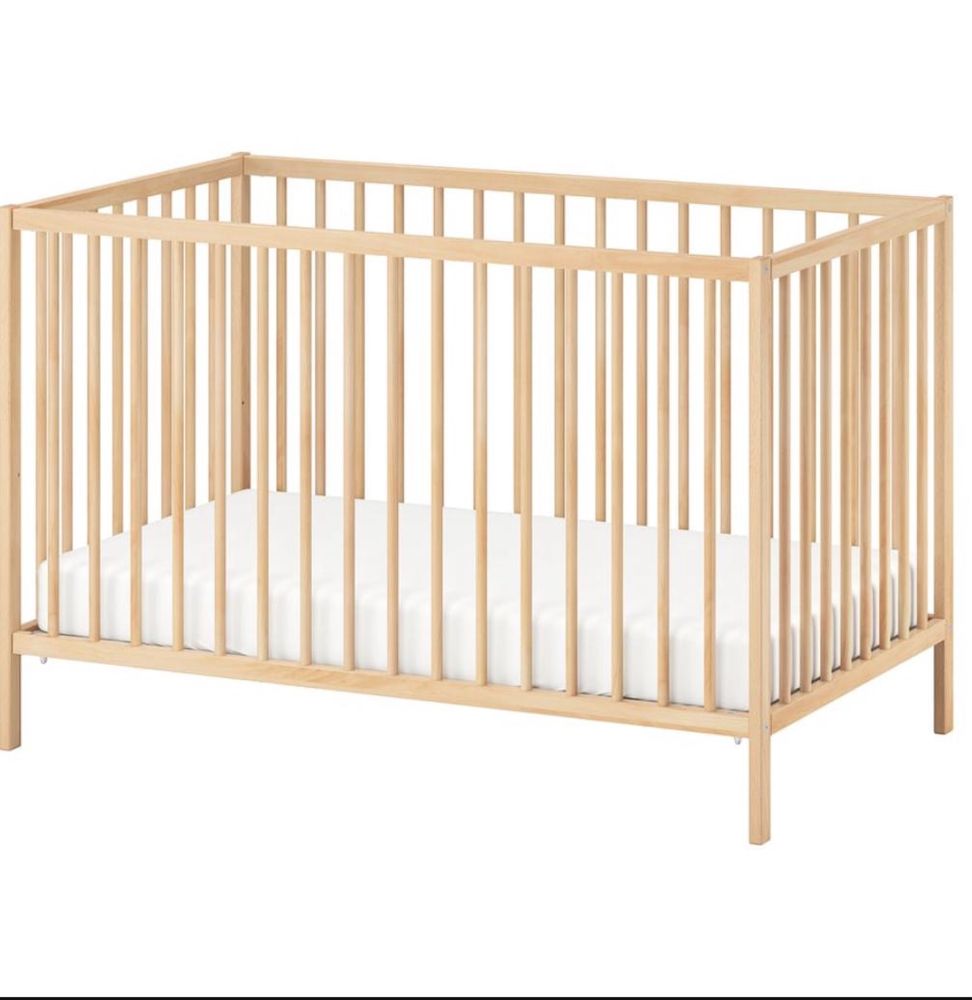 Patut bebe+saltea Ikea