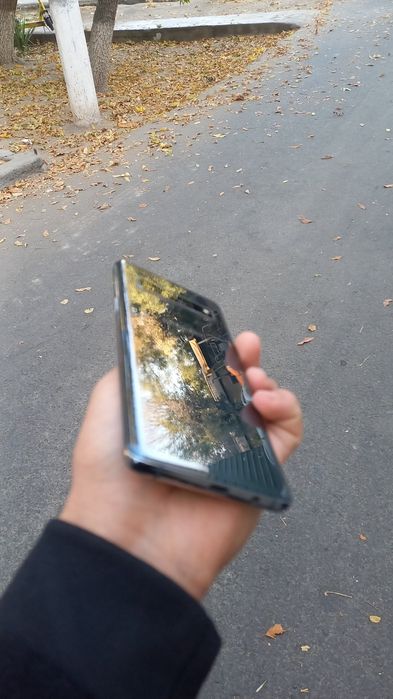 S10 5G sotiladi 512 talik srochno