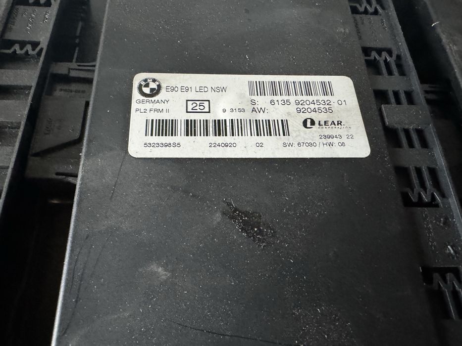 FRM modul lumini bmw e90 e87