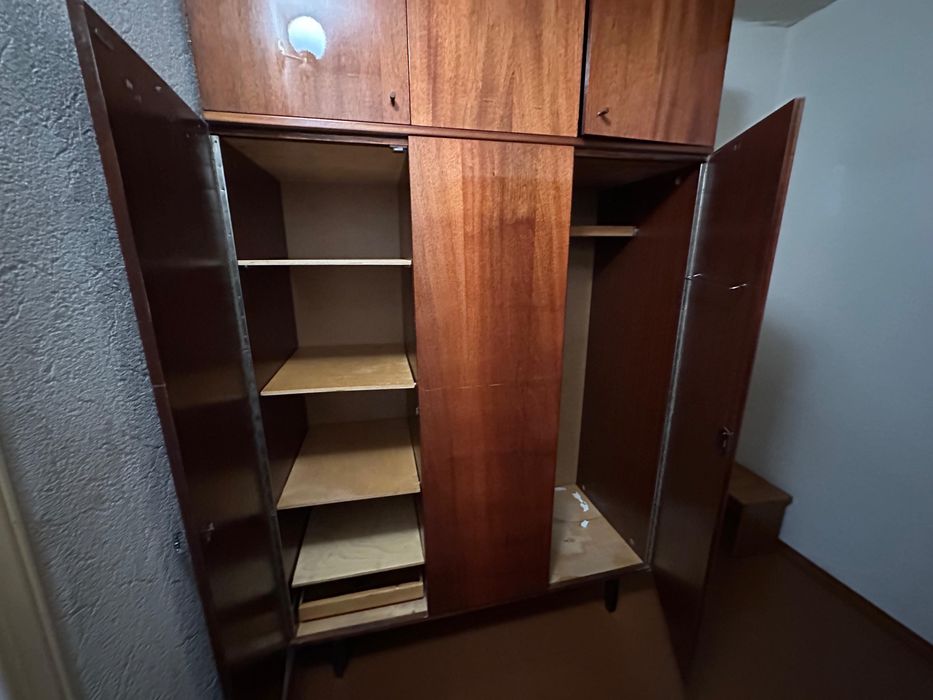 Продаем шкафы все по 9990