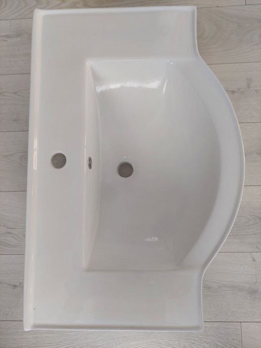 Vand chiuveta baie lavoar