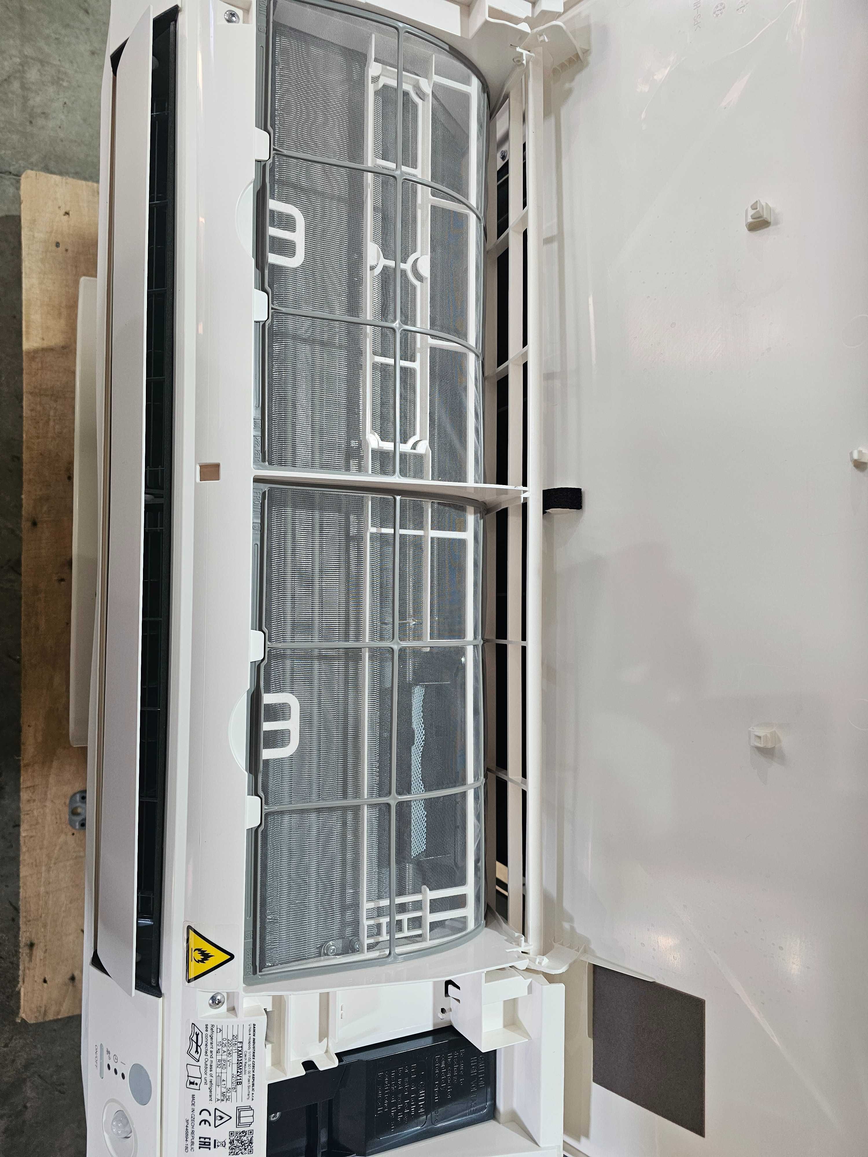 Климатик - Мултисплит Daikin с 2 тела - 3MXM68N2V1B - 24000 BTU