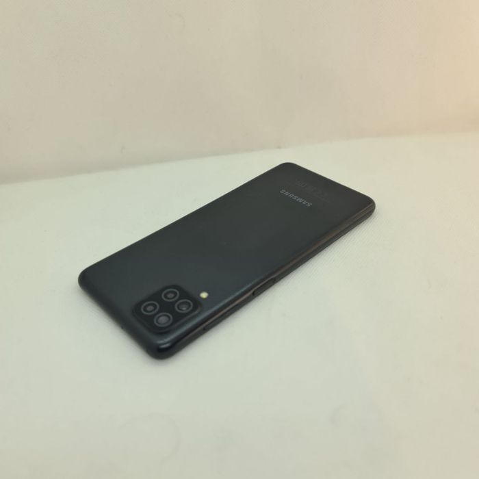 Samsung A12 sotiladi dastavka bor