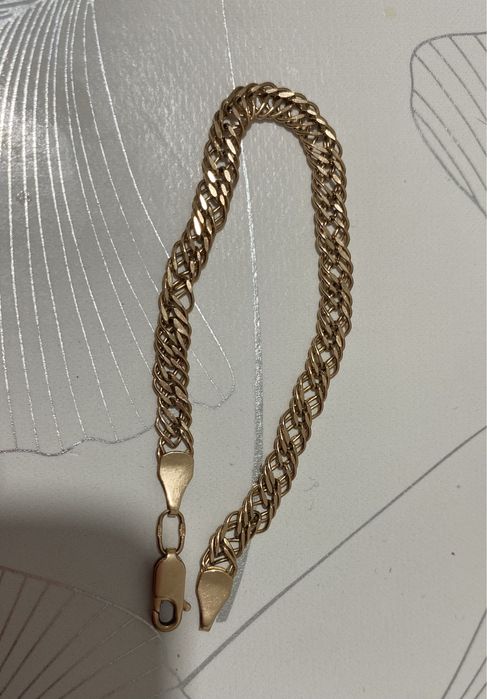 Продам золотой браслет