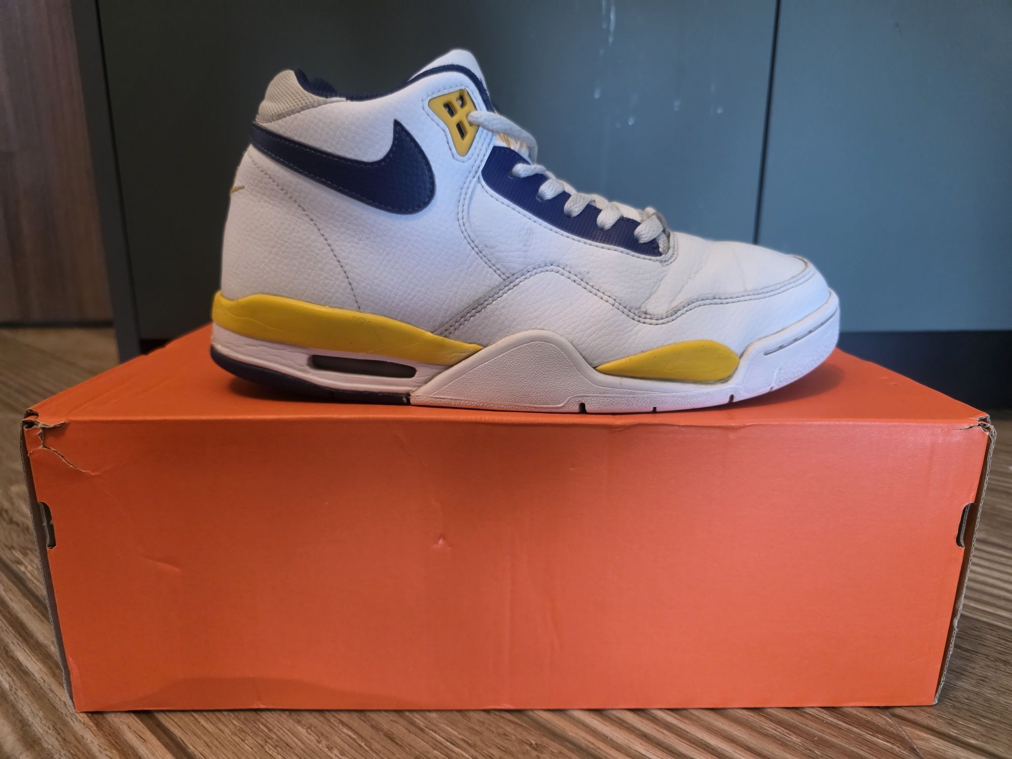 Мъжки маратонки NIKE AIR Flight