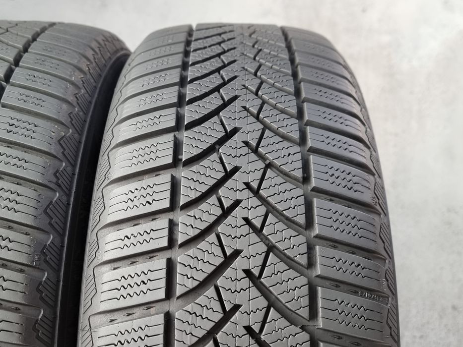 195/55/15 Semperit 2Броя: 150лв 8мм