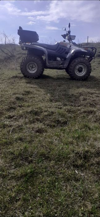 Vând atv linhai hitrack 300cc