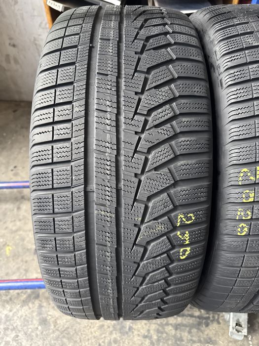 255/45/19 Hankook M+S