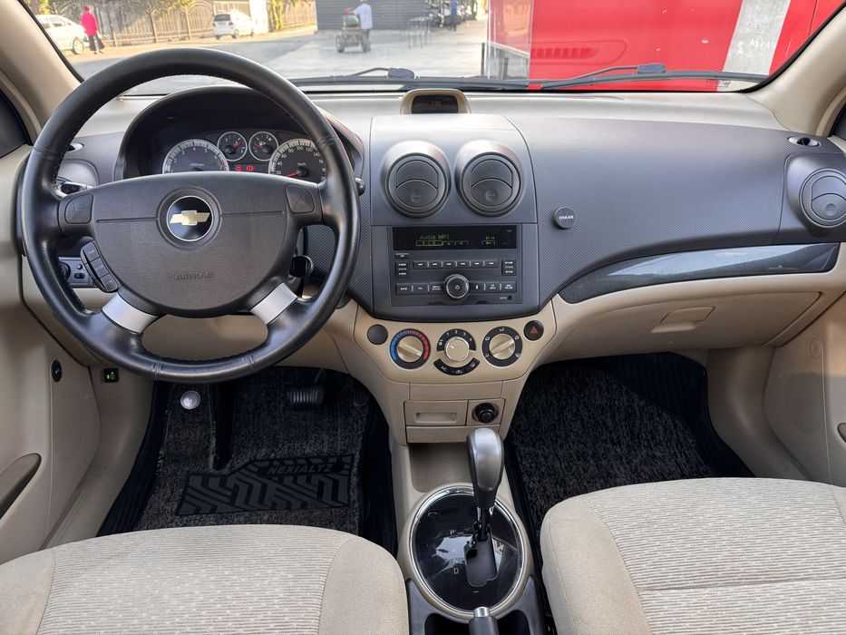 Nexia 3 Automatic GK2 Color 2017 Yil Probeg 127000