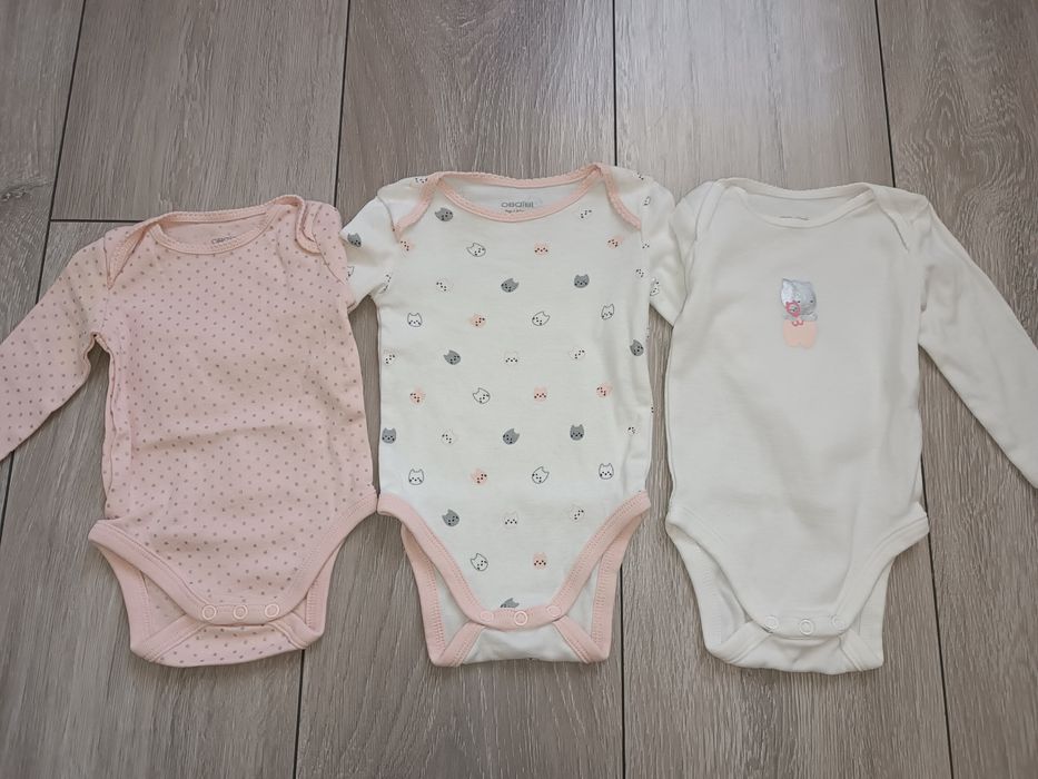 Сет на okaidi за 3 месеца и боди на Mayoral 2-4 месеца(65см.)