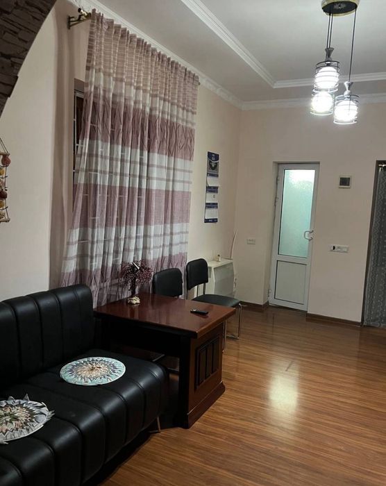 Hamid Olimjon metrosi yonida kvartiram bor ijaraga beraman