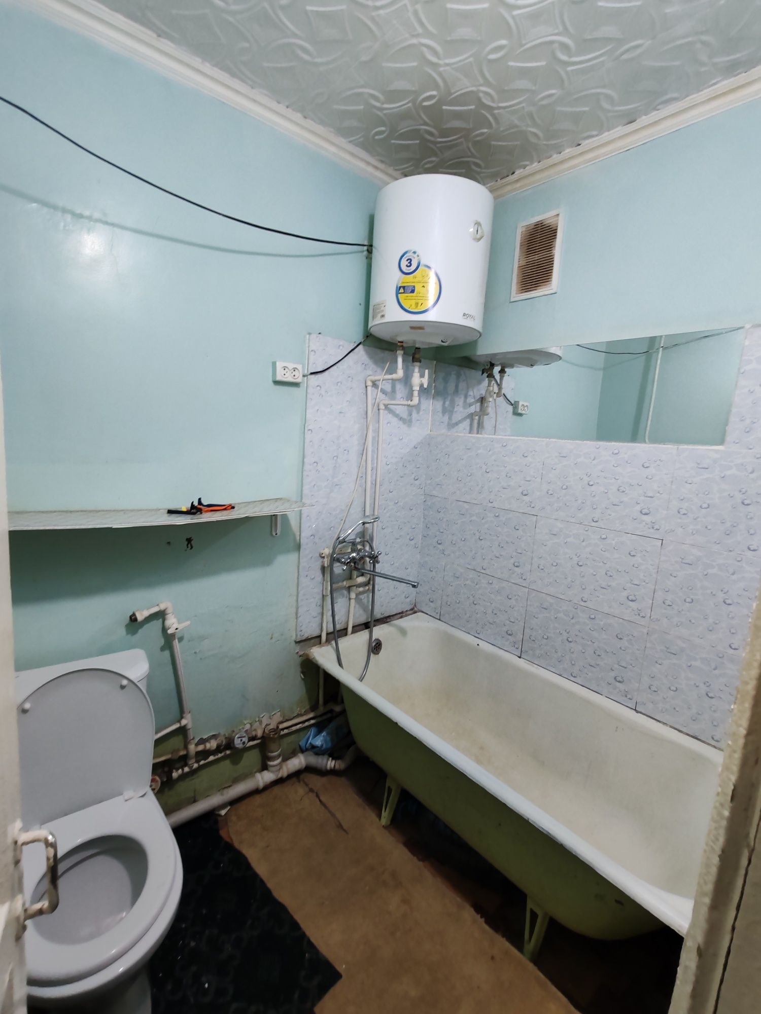 1 хонали квартира  ижарага берилади. 1 микрорайон (октябрда)
