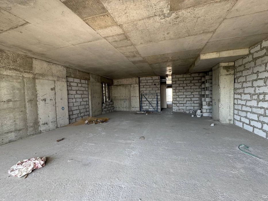 СРОЧНО! ПРОДАЁТСЯ НОВОСТРОЙКА 4/13/21 рядом с Tashkent City
Шайхантаху