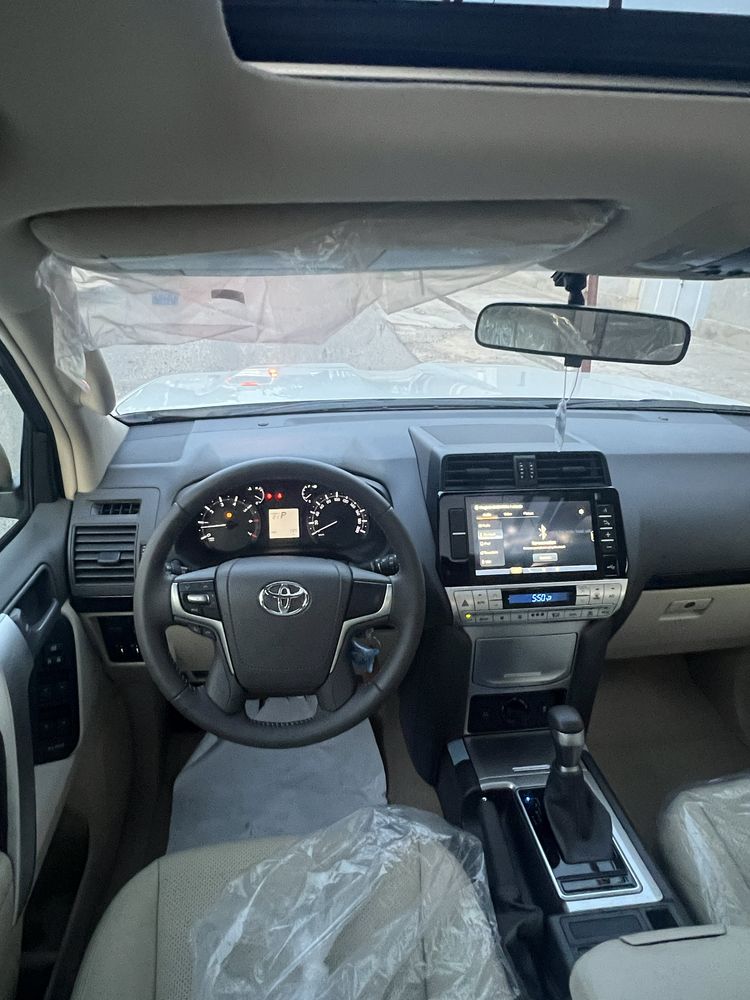 Toyota Prado 2.7 2023 год