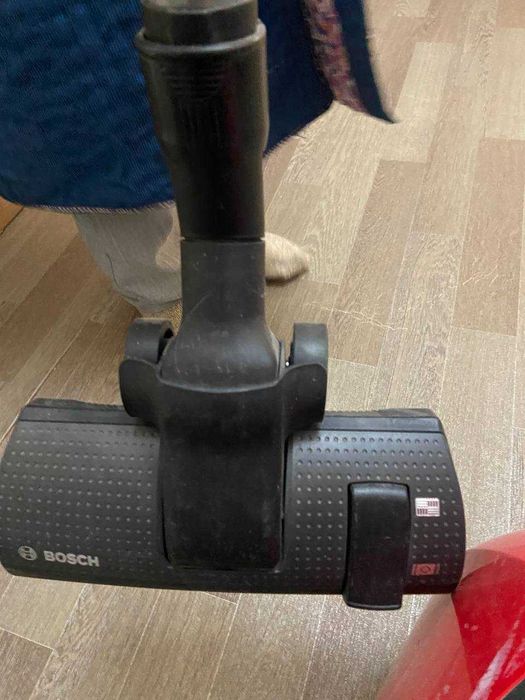 Продается пылесос Boch