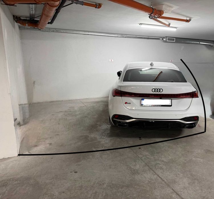 Отдава се под наем подземно паркомясто  в близост до КАТЕДРАЛАТА