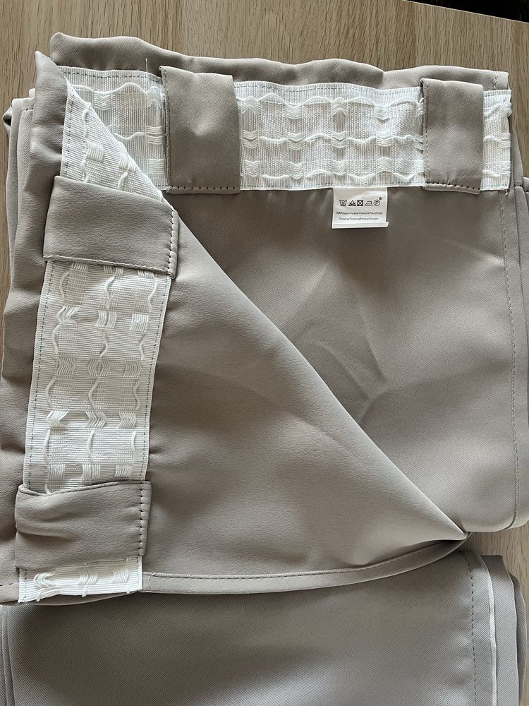 2 draperii blackout cu carlige