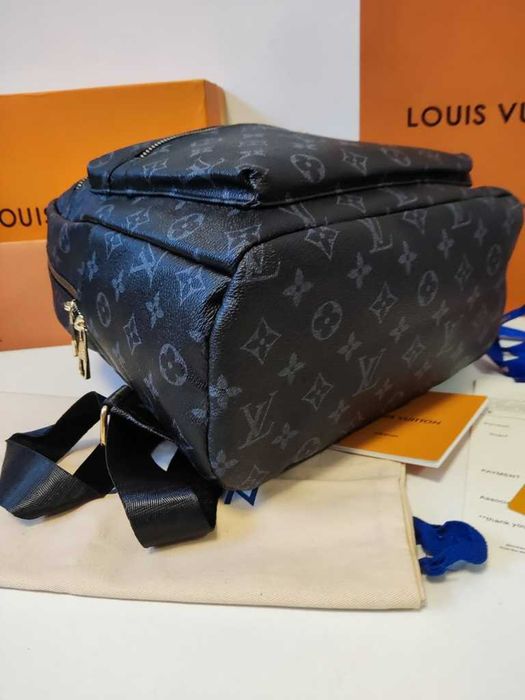 În stoc rucsac pentru femei, bărbați LV 939-76