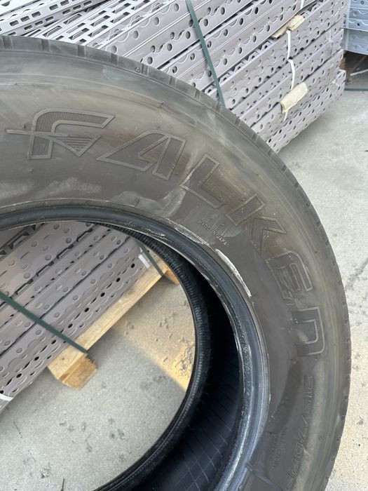 Гуми Falken 315/70/22.5 предни