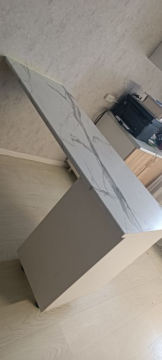 Продам барную стойку