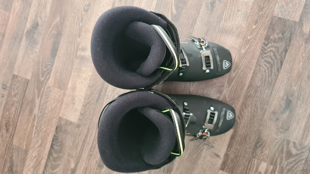 Clăpari ski Rossignol HI-SPEED 110; 27,5