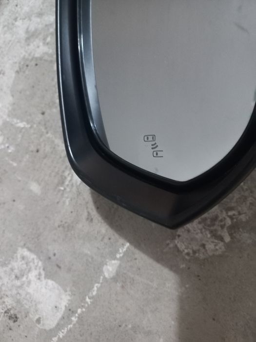 Ляво огледало Тойота Рав 4 след 2014