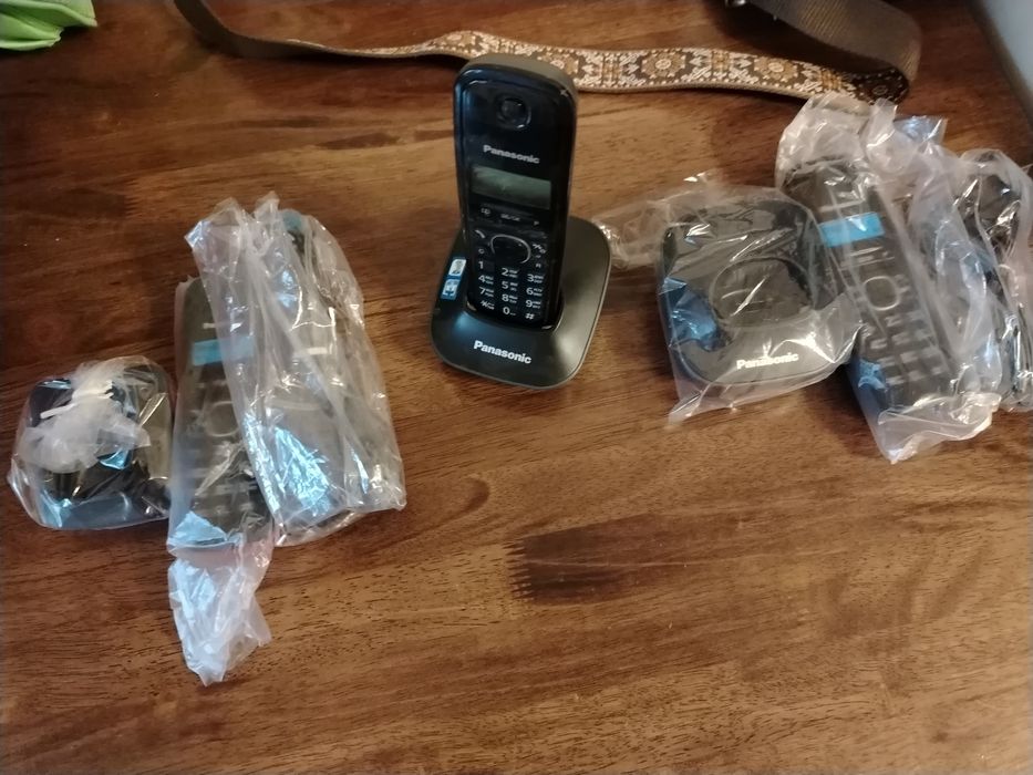 Продаю домашний стационарный телефон и датчик