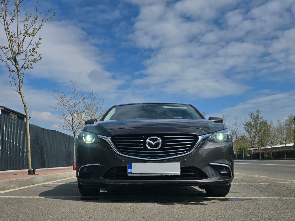 Mazda 6 2.0 benzina 165cai echipare Revolution